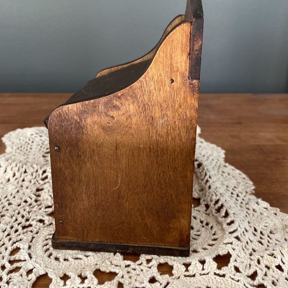 Vintage  American Eagle Wooden Recipe Box - Picture 4 of 11